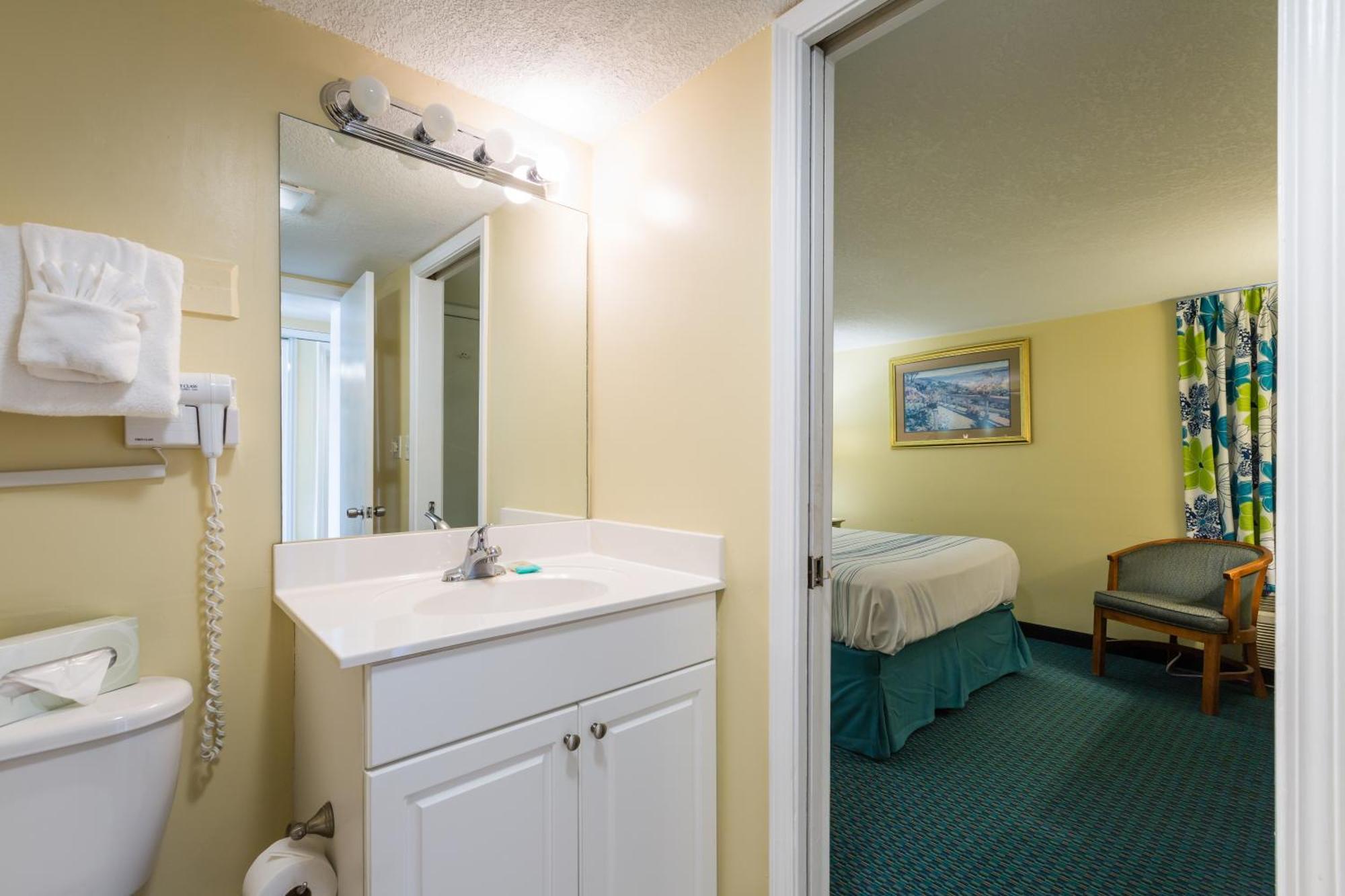 Peppertree By The Sea Hotel North Myrtle Beach Exterior photo